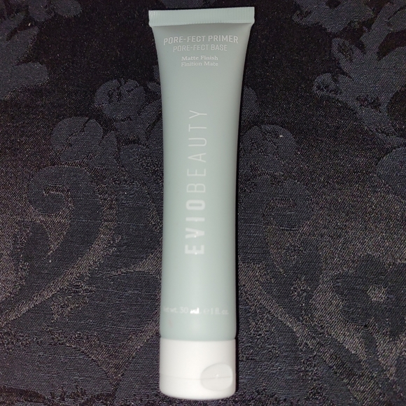 Evio Beauty Pore-Fect Primer - Picture 1 of 3